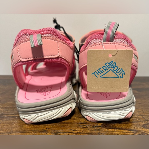 Thereabouts Big Girls Pink Ripple Velcro Strap Sandals NWT Size 6 - Picture 3 of 7